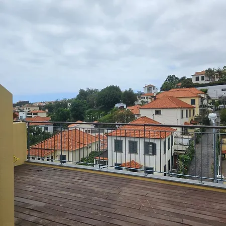 Апартаменты Madeira Luxury Living *