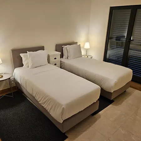 Madeira Luxury Living Апартаменты Фуншал
