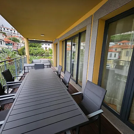 Madeira Luxury Living Фуншал